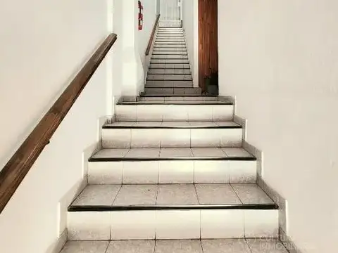 Edificio Comercial en Venta - Oficinas y Locales - Ideal Inversor - Ituzaingó Norte