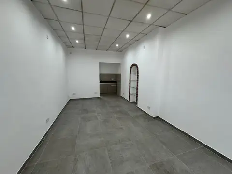ALQUILER LOCAL NVO A ESTRENAR SAN MARTIN A MTS PEATONAL
