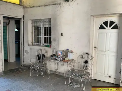 Casa 2 ambientes con 3 baños