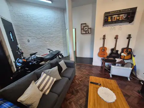 Depto Tipo Casa en Venta de 3 ambientes
