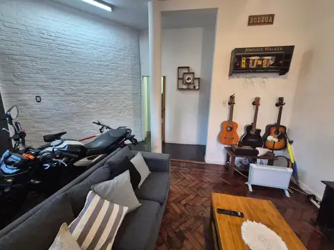 Depto Tipo Casa en Venta en Saavedra, USD 119.000