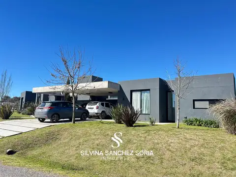 CASA EN VENTA 5 AMBIENTES EN EL BARRIO EL CAMPO, LOS CARDALES