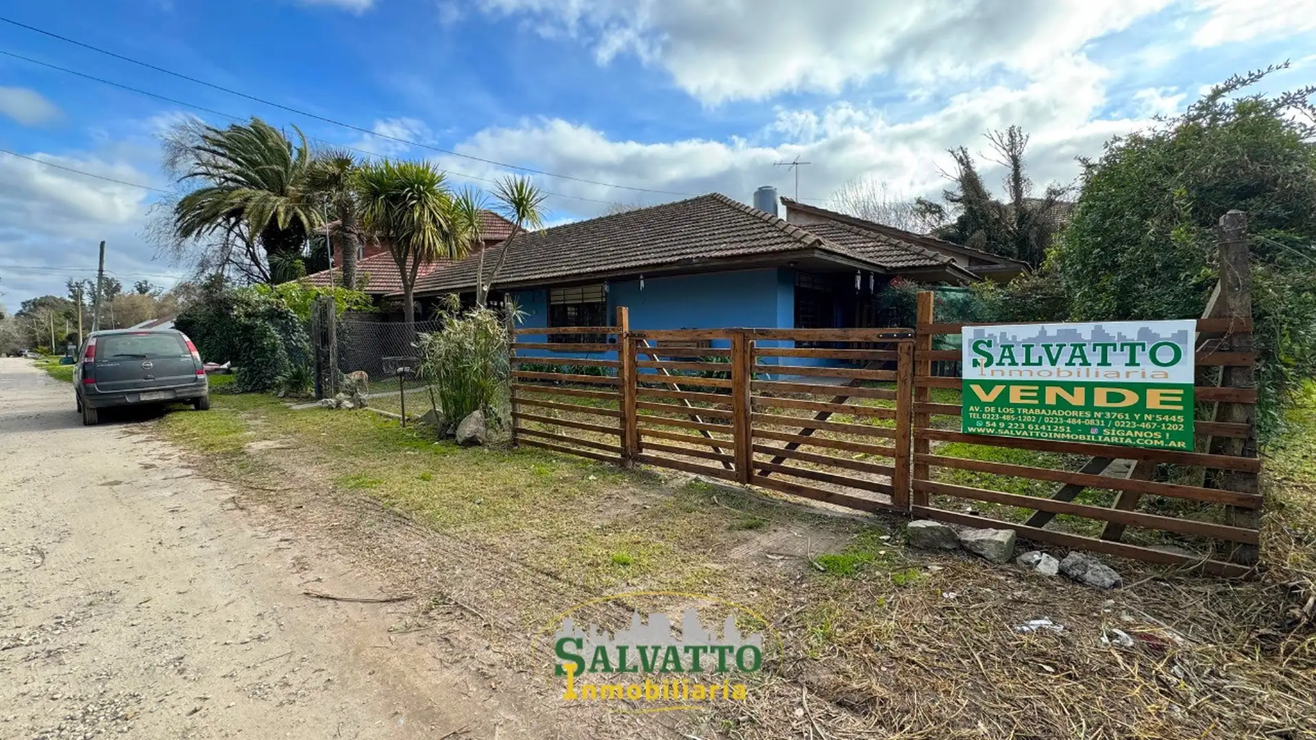 Chalet de 5 ambientes lindero al bosque Peralta Ramos con gran lote propio excelente estado