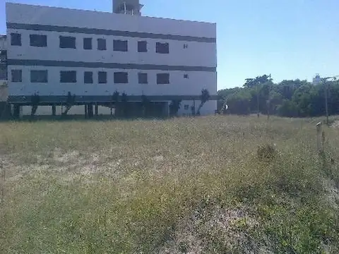 Terreno en Venta en Puertos - Barrio Marinas, USD 250.000