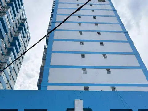 Departamento en venta c/ cochera en Centro