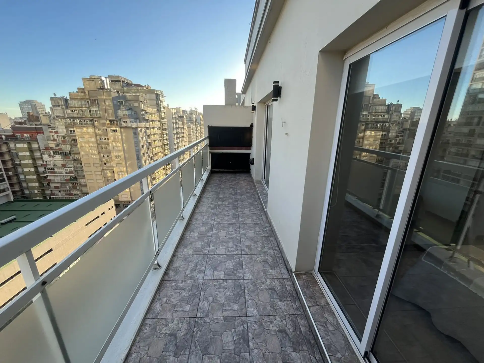 Departamento en venta 2 ambientes amoblado con parrilla - Stella Maris