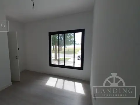Casa en Venta en El Naudir, USD 250.000