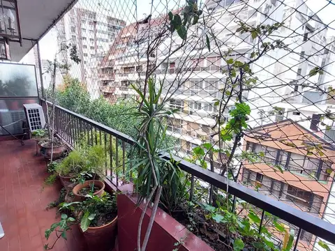 Departamento 4 ambientes con 2 baños