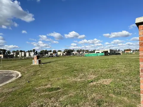 Terreno en venta en el Barrio Santa Elisa - Pilar del Este