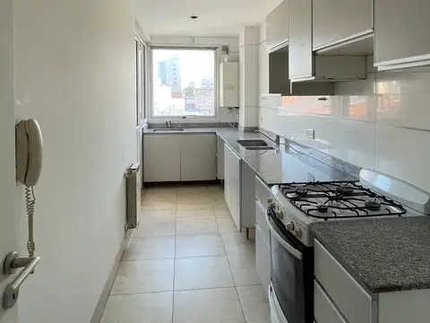 VENTA! Hermoso dpto de tres dormitorios en Santiago del Estero al 700