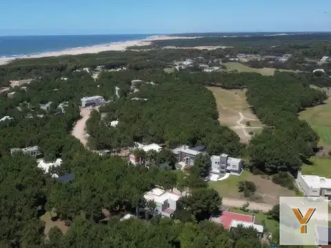 Terreno en Venta en Barrio Cerrado Costa Esmeralda, USD 90.000