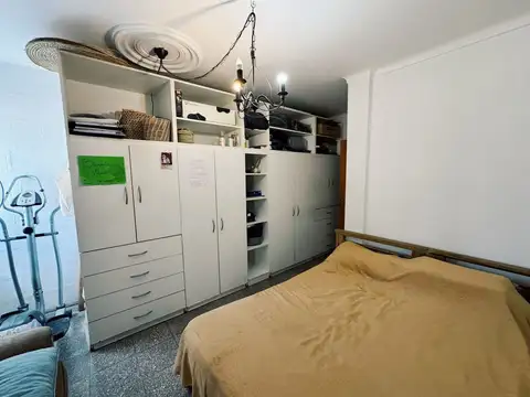 Venta Casa con Departamento Guaymallén