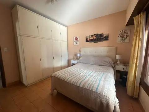 VENTA DE CASA 4 AMBIENTES PARQUE Y GRAN QUINCHO