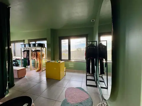 Venta Oficina en Centro Comercial Buenavista- Buena Vista- San Fernando