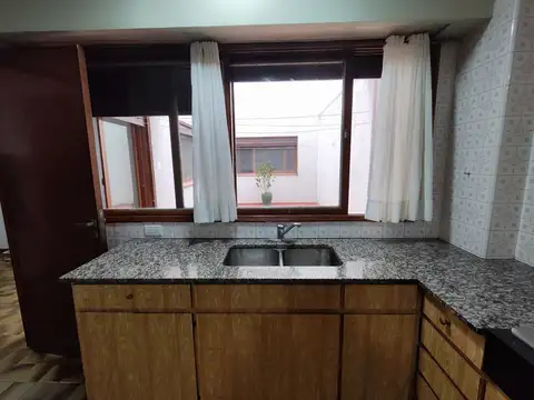 Departamento 4 ambientes con 3 baños