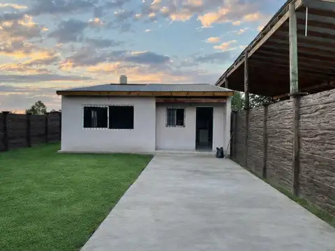 Casa en venta en barrio La cumbre I, Villa Rosa