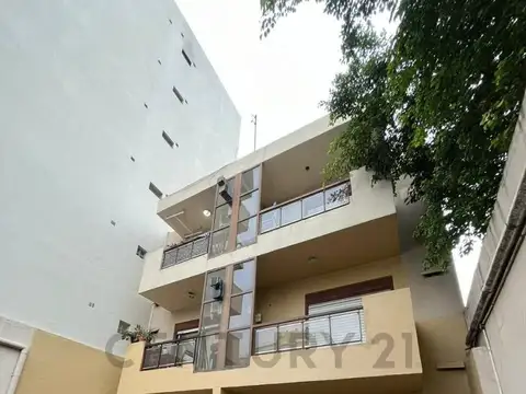 VENTA MONOAMBIENTE CON COCHERA EN REMEDIOS DE ESCALADA