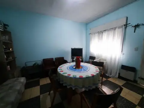 Depto Tipo Casa en Venta de 3 ambientes