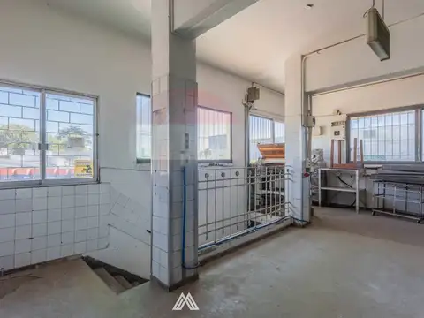 ALQUILER PEÑAROL LOCAL COMERCIAL PANADERIA EQUIPAD