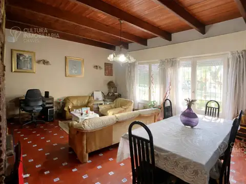 VENTA  ITUZAINGO CHALET 5 AMBIENTES  GRAN PARQUE FINANCIA