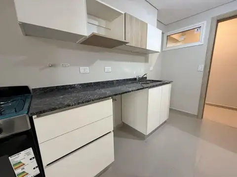 Departamento en Alquiler en Lanús Este, $ 500.000