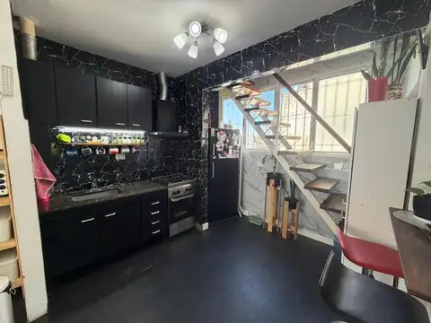 Venta PH de 3 ambientes lomas del mirador