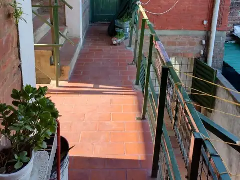 Departamento 6 ambientes con 5 baños