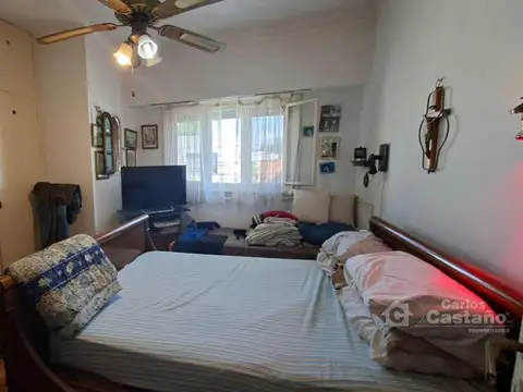 Depto Tipo Casa en Venta 48 años