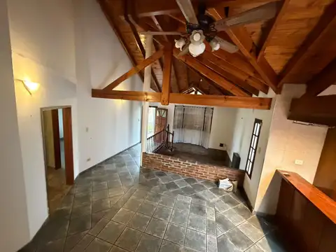 Casa en Alquiler en Los Polvorines, $ 1.500.000