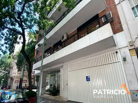 Avenida Coronel Díaz 2700, Piso 1