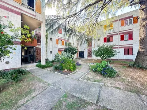 Departamento en Ezpeleta Oeste