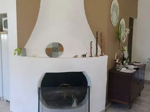 Casa 6 ambientes con 3 baños