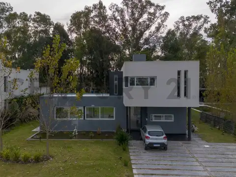 Casa en Venta de 5 dormitorios