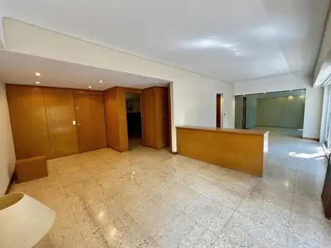 VENTA PISO COMPLETO 4 AMB C/GUARDACOCHE ALMAGRO
