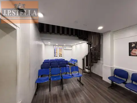 Edificio Comercial (Ex Consultorios) 430 m² a metros Plaza San Justo y Peat. Arieta - S.Justo (Ctro)