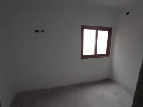 Venta PH Cesar Diaz 4700 (Monte Castro)