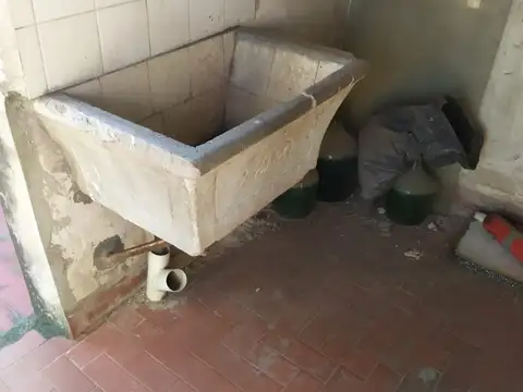 Depto Tipo Casa en Venta en Carapachay, USD 79.000