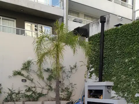 Guatemala 6000, Piso 1