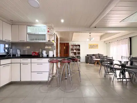 Depto Tipo Casa en Venta de 3 ambientes