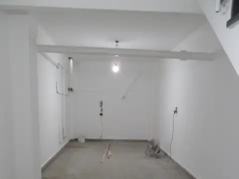 Local en Venta en Coghlan, USD 62.500