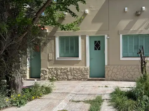 CASA EN VENTA FALCON 57  