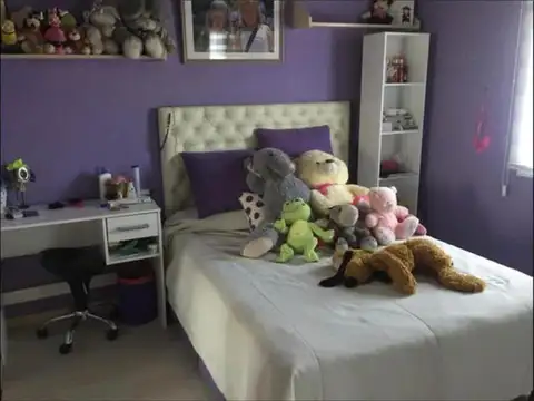 Casa en Alquiler de 4 dormitorios