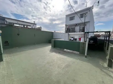 Depto Tipo Casa en Venta en Agronomia, USD 140.000