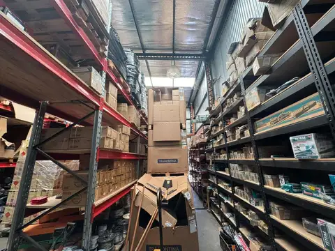 Depósito 900m2 en venta en Castelar industrial
