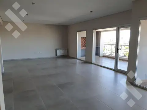 Departamento en Alquiler de 4 ambientes