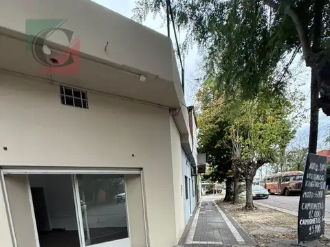 Local en Alquiler en Lanus Oeste, $ 500.000