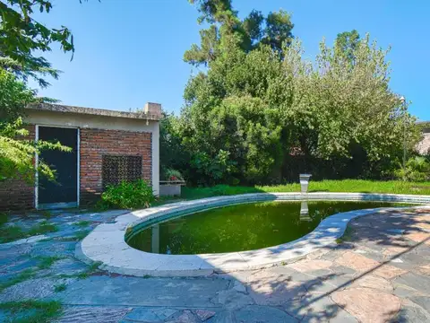 Casa en Venta con 1 cochera