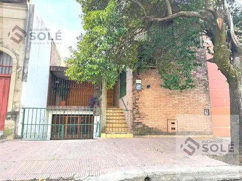 Casa En Venta En Alta Córdoba 2 Dormitorios - Excelente Estado de Conservación