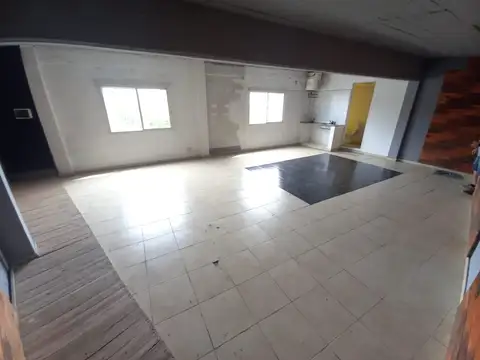 Virrey Olaguer y Feliú 4000, Piso 1°