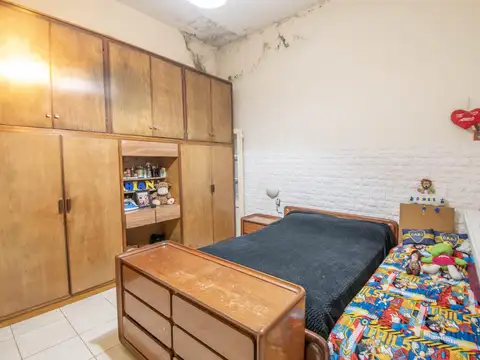 Depto Tipo Casa en Venta 50 años